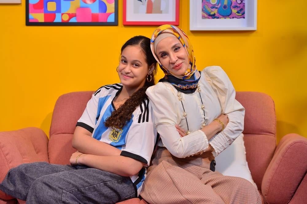 Julia Claire Dargus bersama ibunya, Betty Banafe.