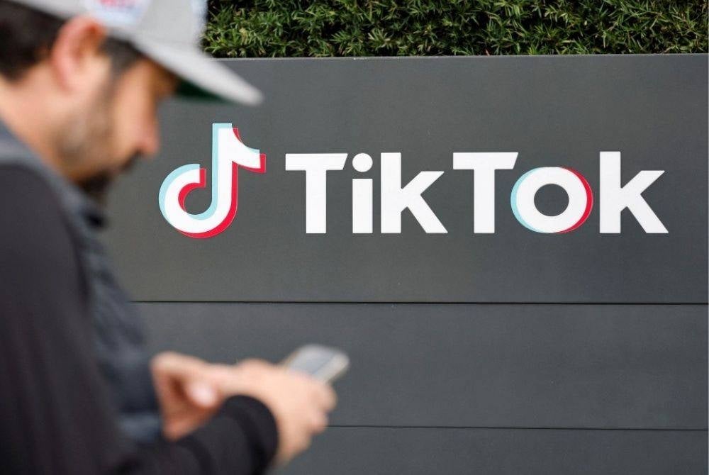 TikTok kini memperkenalkan Family Digital Check-In Guide bagi membantu keluarga membina tabiat digital yang lebih sihat bersama. (Foto: Bernama)