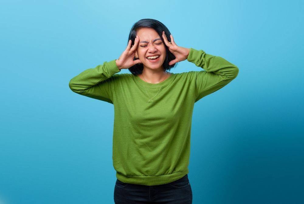 Small habits may not seem harmful at first, but over time they can quietly take a toll on your body.