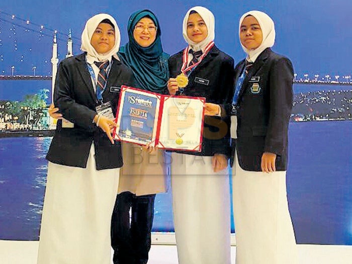 Tiga anak Perlis harumkan negara