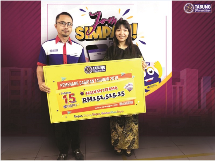 Terima panggilan daripada PTPTN. Guru terkejut menang hadiah bernilai RM151,515.15