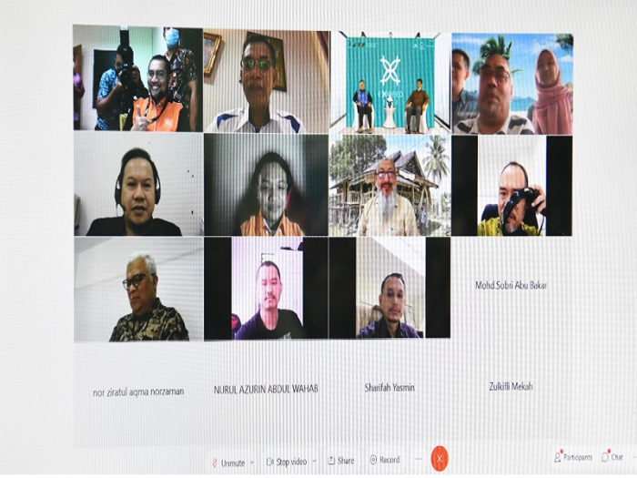 Mahasiswa UniSZA anjur Pameran Virtual Reality secara dalam talian