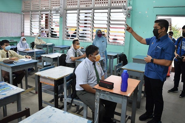 TR16_03102021_SEKOLAH_BUKA