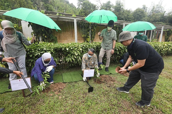 WhatsApp Image 2021-12-02 at 16.03.03