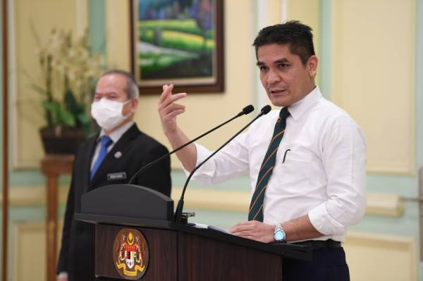Radzi KPM bangunkan aplikasi susun jadual sekolah, sediakan sistem berpusat mudahkan tugas guru
