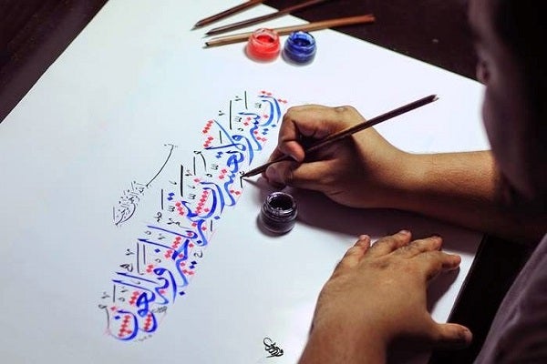 Mahu menghasilkan tulisan khat yang sempurna dan cantik, ini peralatan yang perlu pelajar miliki