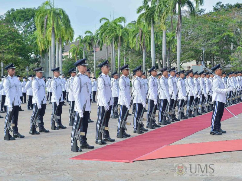 Berkat sabar jalani latihan, akhirnya 106 pelatih terima sijil pentauliahan Inspektor Kor Suksis