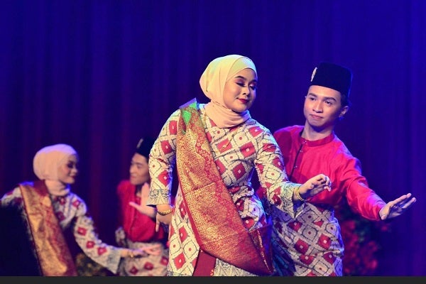 Kumpulan Dur Adikarya raih tempat ketiga Festival Tari Malaysia, ini kata jurulatih tarian mereka