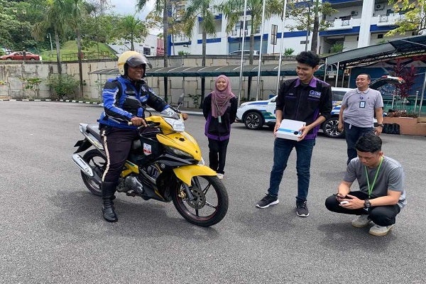 4 pelajar bangunkan inovasi yang mampu mengurangkan kemalangan jalan raya