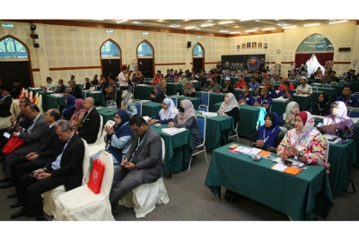 Seramai 150 peserta menyertai Simposium Amalan Terbaik Perawatan Pusat Pemulihan Dadah Persendirian (PPDP) Islam 2023 yang diadakan di Dewan Datuk Mohd Shahir, Institut Latihan Islam Malaysia (ILIM), Bangi, Selangor baru-baru ini.