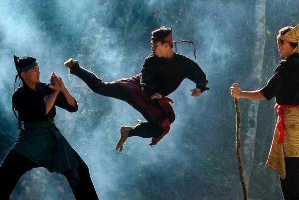 Memiliki seni mempertahankan diri sangat penting bagi mengelakkan diri daripada dibuli atau berada dalam situasi mengancam nyawa.