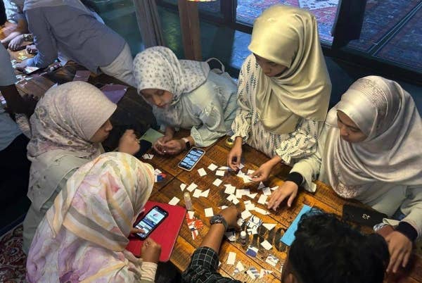 Aktiviti ESG Scavenger Hunt.