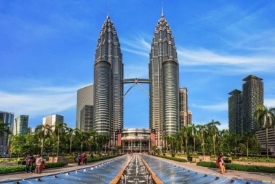  Menara Berkembar Petronas