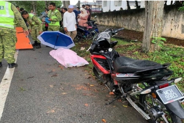 Mangsa meninggal dunia di tempat kejadian akibat kecederaan parah pada bahagian badan. Foto: Bernama 