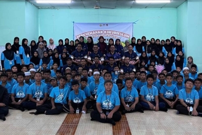 Antara murid SK Bukit Kapar yang mengikuti Perkhemahan Kokurikulum 2025 baru-baru ini. 