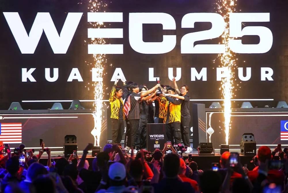 Pasukan Malaysia menjuarai pertandingan World Esport Championship Mobile Legend 2025 pada Majlis Perasmian Kejohanan Grand Final WEC Mobile Legend 2025 pada Ahad.