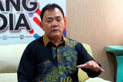 Rahmad berkata, cadangan pelaksanaan resolusi itu telah dibawa pada peringkat Kementerian Pendidikan dan ia kini dalam peringkat penelitian secara menyeluruh pihak berkenaan.