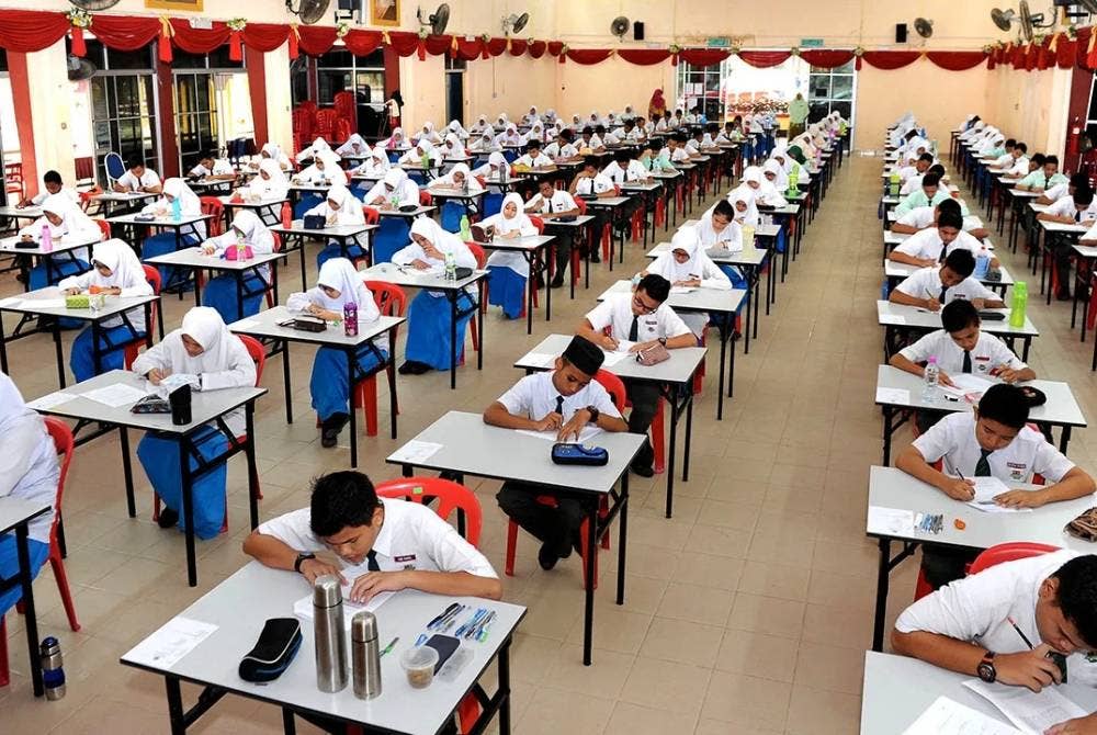 UPSR dimansuhkan pada 2021, manakala PT3 dimansuhkan pada 2022, sebelum kedua-duanya digantikan dengan Pentaksiran Berasaskan Sekolah. 