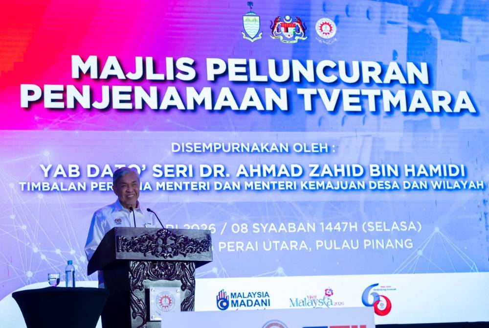 Ahmad Zahid pada Majlis Peluncuran Penjenamaan TVETMARA di Institut Kemahiran MARA Seberang Perai Utara pada Selasa. 