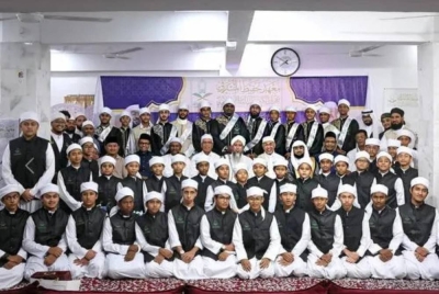 Maahad Tahfiz AlMashrafe diasaskan oleh Datuk Dr Mohammad Idris AlMashrafe pada 2024 bagi melahirkan ulama dan huffaz berwibawa yang menguasai al-Quran serta ilmu-ilmu teras Islam. 