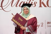 Bagi Nurhayatul, kejayaan sebenar bukan sekadar trofi dan gelaran, sebaliknya apabila setiap inovasi memberi makna kepada kehidupan murid.