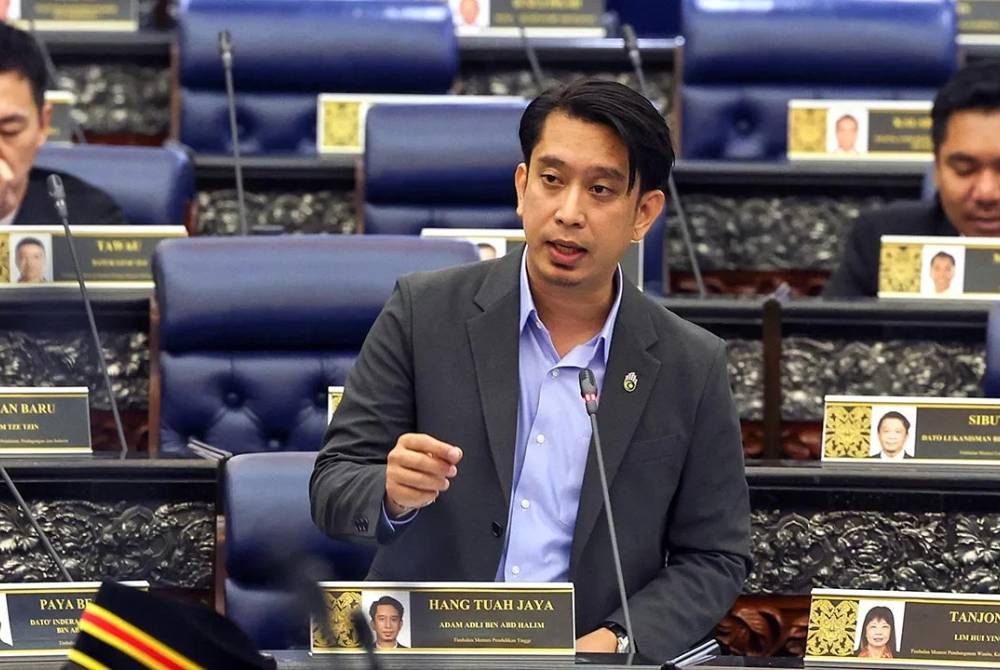 Mengulas kebimbangan ibu bapa, Adam Adli berkata, mereka disaran sentiasa berhubung dengan Kementerian Luar serta pihak berkaitan untuk mendapatkan maklumat terkini. 