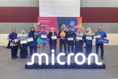 Kesemua pensyarah terlibat berjaya melengkapkan latihan intensif selama 40 jam, melibatkan modul asas dan lanjutan berkaitan teknologi semikonduktor yang dibangunkan berasaskan keperluan industri semasa di peringkat global. 