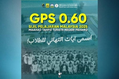 Rata-rata warganet terkejut dan kagum melihat pencapaian pelajar-pelajar tahfiz yang tidak hanya menonjol dalam hafazan al-Quran, malah cemerlang dalam akademik. 