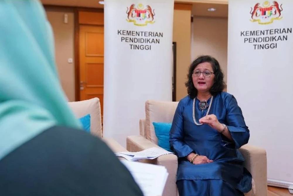 Azlinda yakin konsep single window dan single offer menerusi UPUOnline mampu memperluas peluang kemasukan kepada lebih ramai pelajar ke - 20 universiti awam