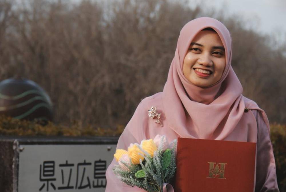Bagi Dr Nur Ain Hannani, segala cabaran berjaya ditempuhi dengan penuh tekad sehingga berjaya menamatkan pengajian di peringkat tertinggi itu.
