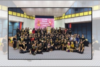 Bagi ramai pelajar dari Sabah dan Sarawak yang melanjutkan pengajian di UPSI, kehidupan universiti bukan sekadar cabaran akademik, tetapi juga perjuangan menyesuaikan diri dengan persekitaran baharu yang jauh daripada keluarga, budaya dan kampung halaman. Gambar hiasan