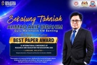 Pencapaian bertaraf antarabangsa itu merupakan bukti nyata dedikasi, komitmen dan kecemerlangan Cikgu Ahmad Akif dalam memajukan bidang penyelidikan pendidikan. 
