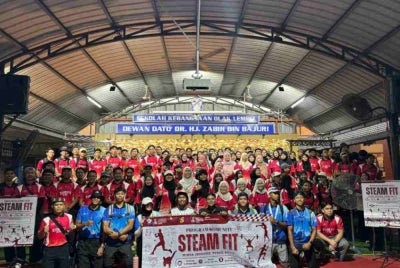 Gambar kenangan Program SULAM STEAMFIT 1.0 2026 bertemakan Minda Inovatif, Tubuh Aktif.
