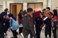Seramai 16 bekas tentera wanita dipilih sebagai warden sepenuh masa MRSM selepas melepasi proses saringan ketat membabitkan 162 calon.
