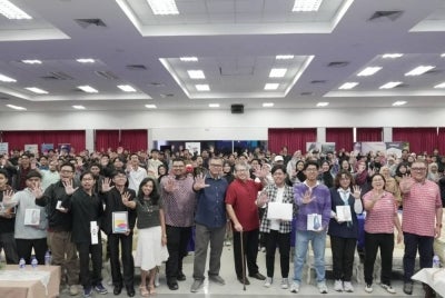 Dengan kerjasama Financial Faiz dan tajaan CIMB Foundation, program berkenaan menghimpunkan kira-kira 300 mahasiswa UiTM bagi memberi pendedahan berkaitan amalan kewangan yang bijak serta persediaan menghadapi cabaran kewangan pada masa hadapan. 