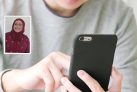 Dengan hanya satu pautan yang dikongsi oleh rakan atau satu carian kata kunci di internet, kandungan eksplisit boleh diakses secara rahsia tanpa pengetahuan sesiapa. Foto: Canva. Gambar kecil: Nurfathirah Hani 
