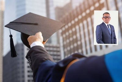 Kokurikulum bukan sekadar memenuhi keperluan kredit, tetapi menjadi medan membentuk graduan masa depan yang bersedia menghadapi cabaran global. Gambar kecil: Dr Zai'm 