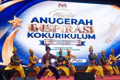 Antara persembahan yang berlangsung di Anugerah Inspirasi Kokurikulum 2025.
