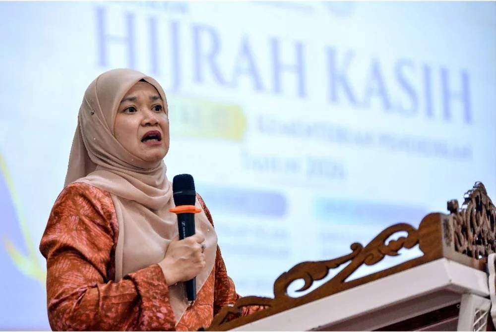 Fadlina menyampaikan ucapan pada Program Hijrah Kasih ke-17 Kementerian Pendidikan 2026 pada Khamis. 