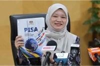 Fadhlina 