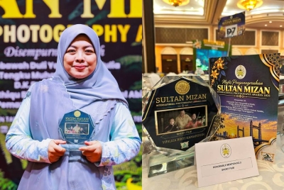 Ustazah Yusliza berjaya meraih Honourable Mention (Short Film) menerusi karya berjudul Warisan Yang Perlahan Hilang dalam pertandingan SMIPA 2025. Foto: Facebook Yusliza Kamarudin 