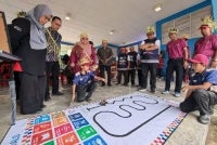 Pembangunan modul itu adalah antara inisiatif di bawah komponen Sekolah Angkat MADANI yang dilaksanakan menerusi Program Kampung Angkat MADANI di Pos Brooke. 