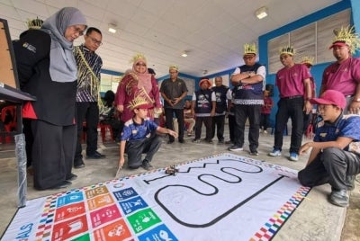 Pembangunan modul itu adalah antara inisiatif di bawah komponen Sekolah Angkat MADANI yang dilaksanakan menerusi Program Kampung Angkat MADANI di Pos Brooke. 