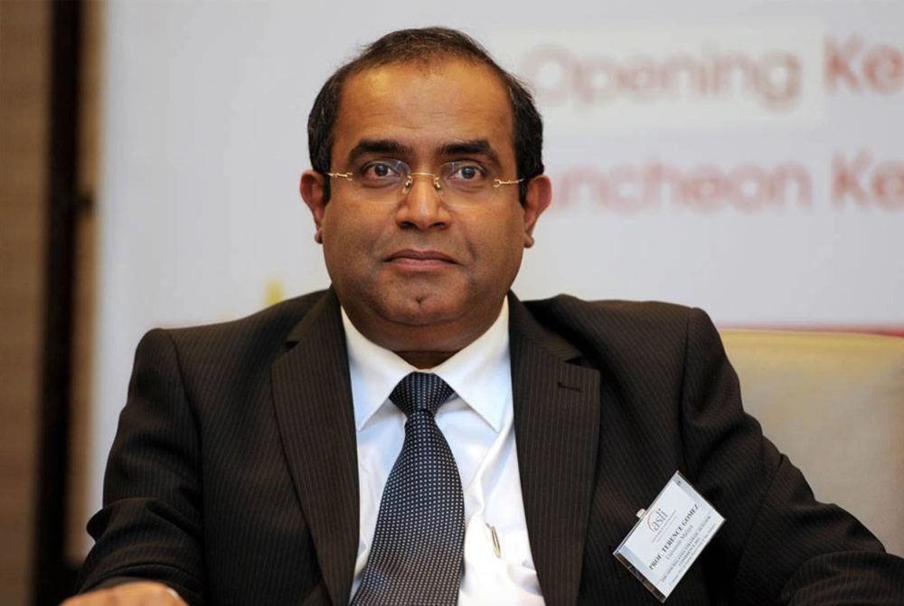  Gomez said Azam should instead be publicly disclosing all his business interests in order to protect the image and integrity of the MACC