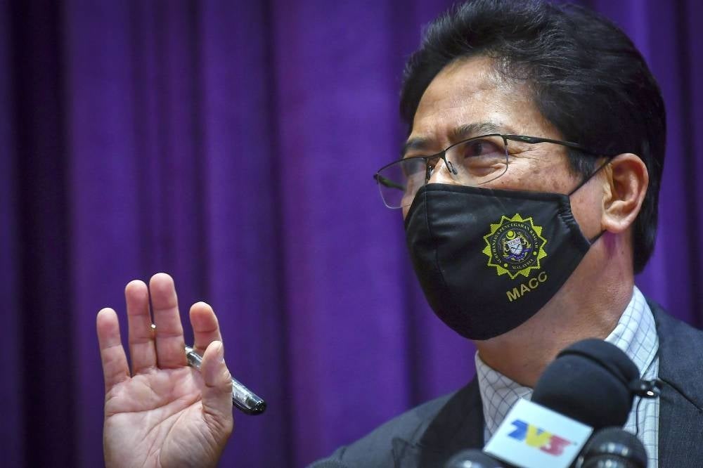Malaysian Anti-Corruption Commission (MACC) chief Tan Sri Azam Baki address the media during a special press conference on January 5, 2022. -- Bernama Photo