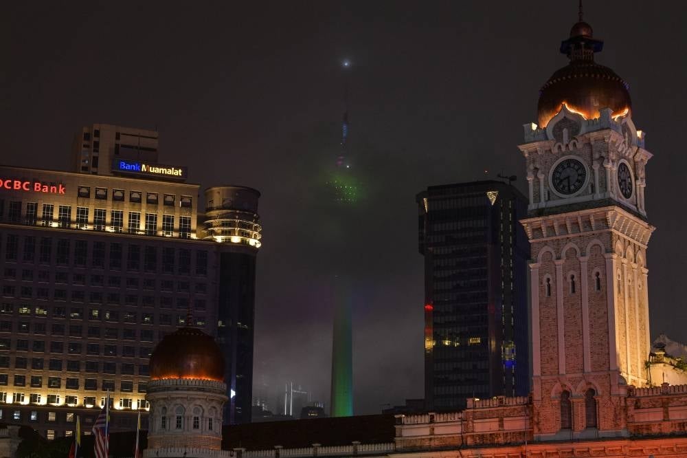 Emir Research: Recalibrating National Budget, Eradicating Leakages and Corruption -- Bernama Photo.