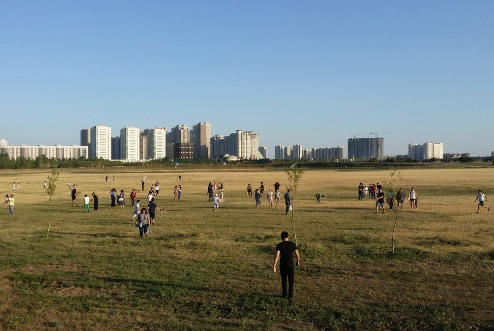 A picture of public park in Almaty shared by Zafira. 