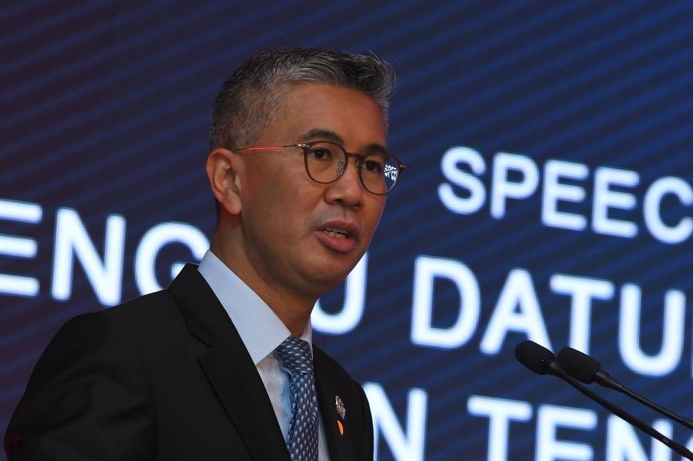 Minister of Finance Tengku Zafrul Abdul Aziz announced the government has received a remittance of RM340.92 million from the out-of-court settlement related to 1MDB from audit firm KPMG. -- Bernama Photo.