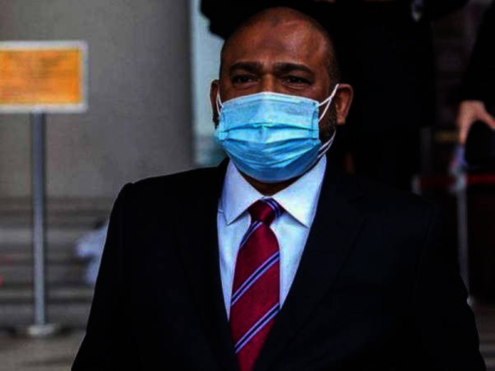  Former Tabung Haji chairman Datuk Seri Abdul Azeez Abdul Rahim