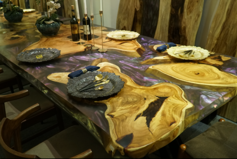 Husband-and-wife duo Jeffrey Yang Pik Han and Joey Woo Yee San band together with one goal in mind for Art Of Tree - to create art out of salvaged urban trees.